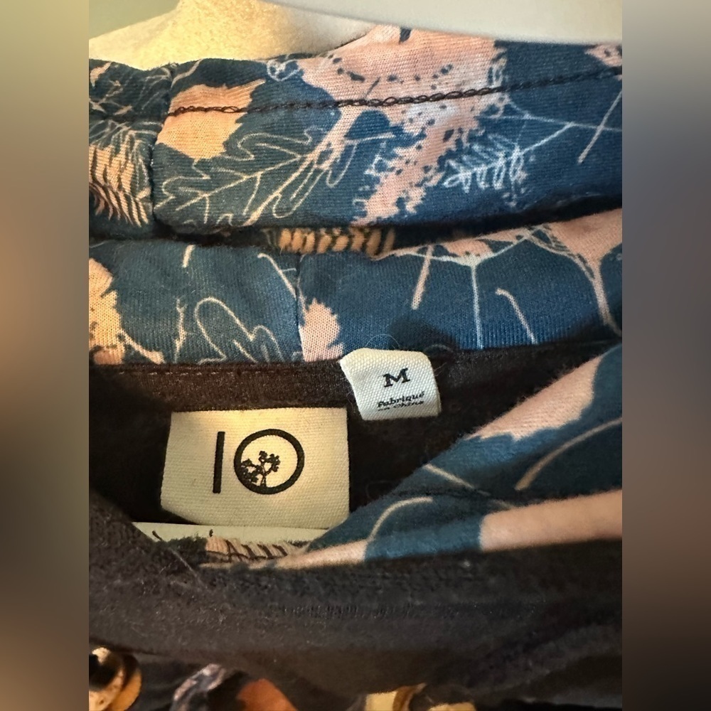 TenTree Hoodie - Picture 4 of 5